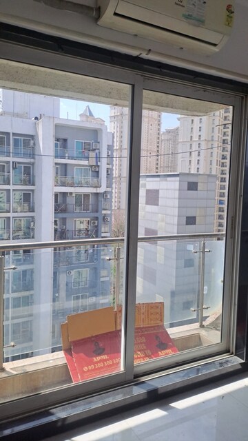 Master Plan in 3 BHK Apartment at Kabra Hyde Park, Manpada – for Rent