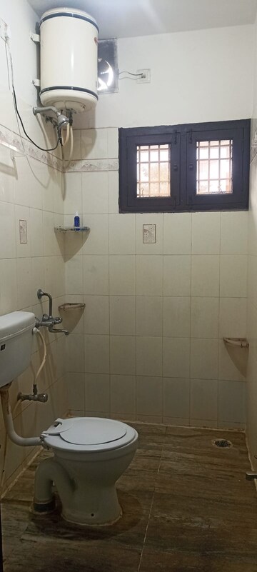 Bathroom in 2 BHK Builder Floor at Yashas Nilaya, Hsr Layout Sector 2 – for Rent