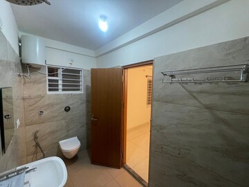 Master Bedroom in 3 BHK Apartment at DSR Topaz, Sarjapur Road – for Rent