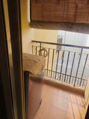 Furnished Amenities in 1 BHK Apartment at Maxblis Grand Wellington, Sector 75 – for Rent