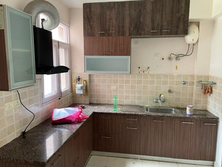 Kitchen, bptp-park-elite-floors-faridabad 3.5 Bedroom 300 Sq.Yd. Builder Floor In Sector 82 Faridabad 8324137