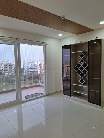 Room in 3 BHK Apartment at INDIS Viva City, Kondapur – for Rent