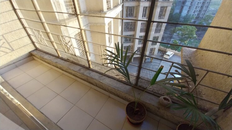 Balcony, arihant-aarohi 2 Bedroom 838 Sq.Ft. Apartment In Kalyan Shilphata Road Thane 8324151