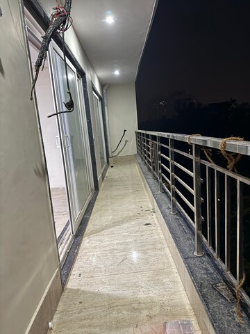 Balcony in 3 BHK Builder Floor at Sector 27 – for Rent