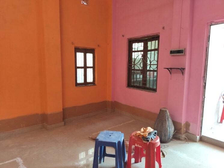  Parking, agarpara 1.5 Bedroom 500 Sq.Ft. Independent House In Agarpara Kolkata 8324249