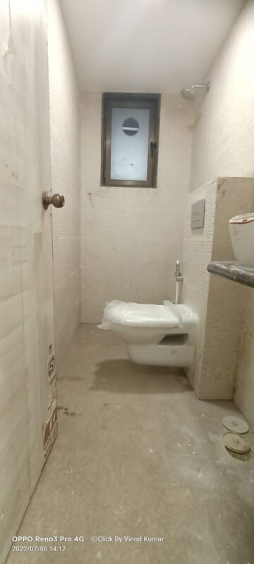 Bathroom in 2 BHK Apartment at Byculla West – for Rent