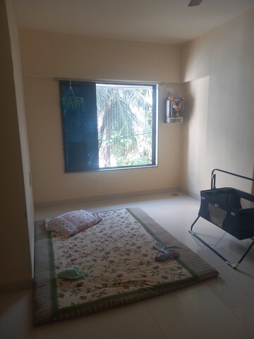 Room in 1 BHK Apartment at Dadar West – for Rent