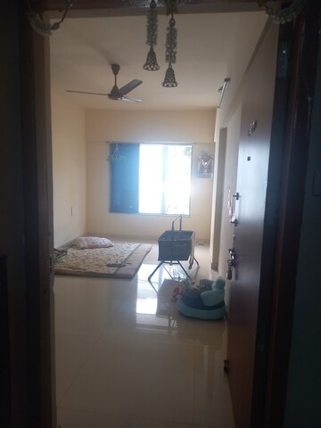 Room in 1 BHK Apartment at Dadar West – for Rent