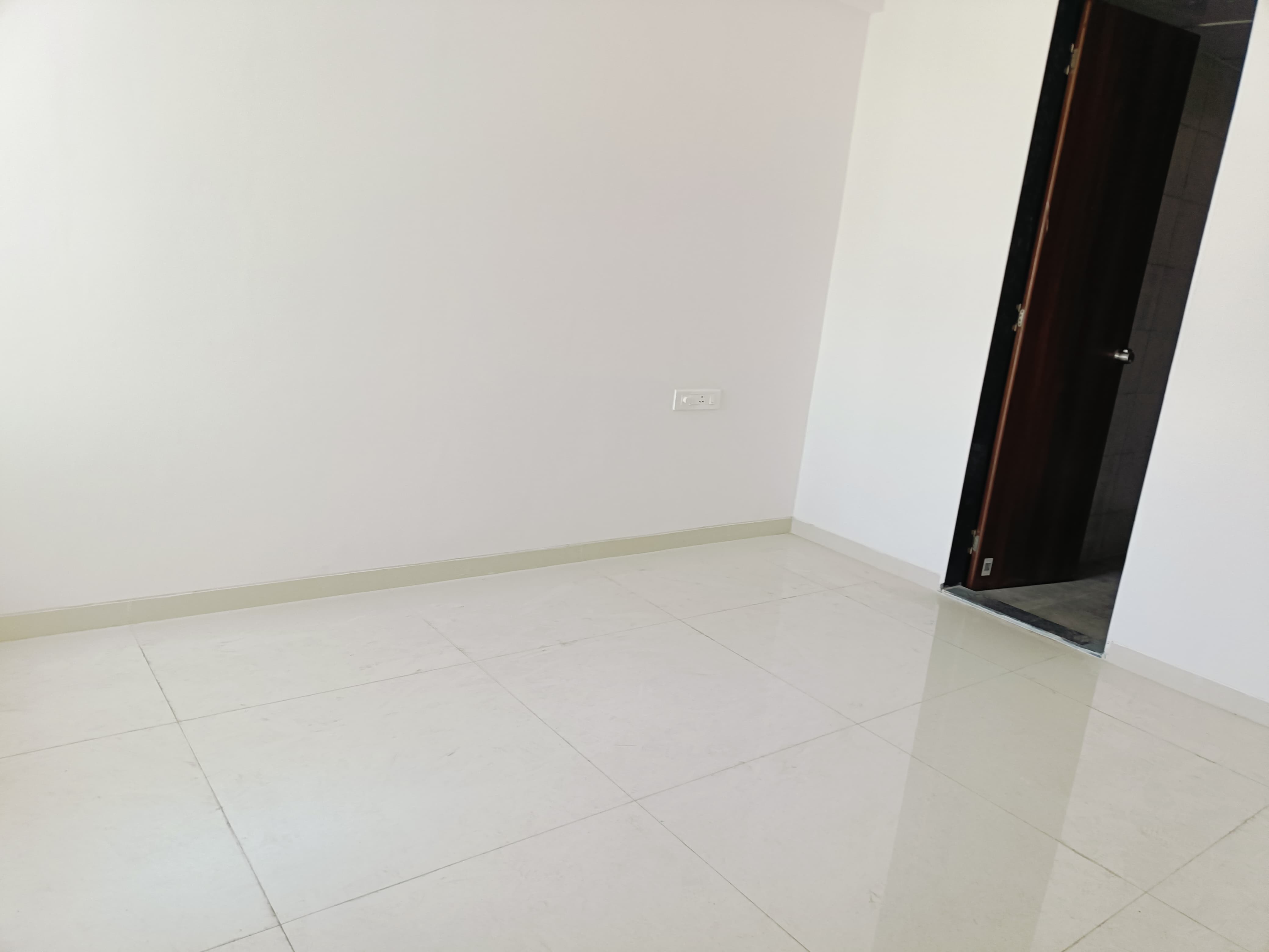 2 BHK + Servant Room Apartment For Sale in Bhaktamar Residency