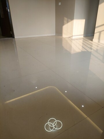 Furnished Amenities in 3 BHK Apartment at Mayfair Housing Akshay, Andheri West – for Rent