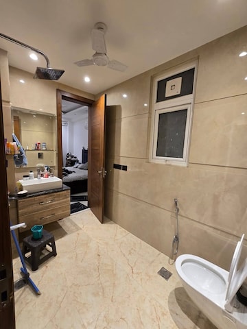 Bathroom in 3 BHK Apartment at Emaar The Palm Drive-Palm Studios, Sector 66 – for Sale