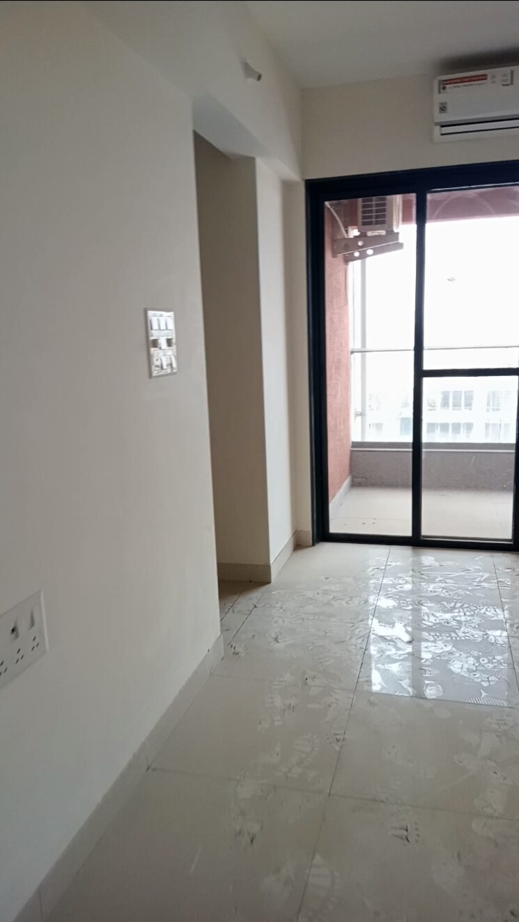 Balcony, magarpatta-nova 2.5 Bedroom 622 Sq.Ft. Apartment In Mundhwa Pune 8324406