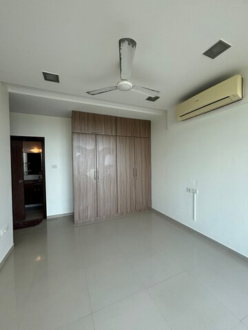 2.5 BHK Apartment For Rent in Oberoi Realty Woods Goregaon East Mumbai  8324407