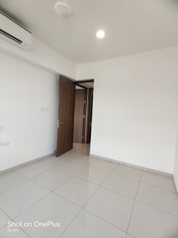 Room in 1 BHK Apartment at Powai Jaltarang CHS, Powai – for Rent