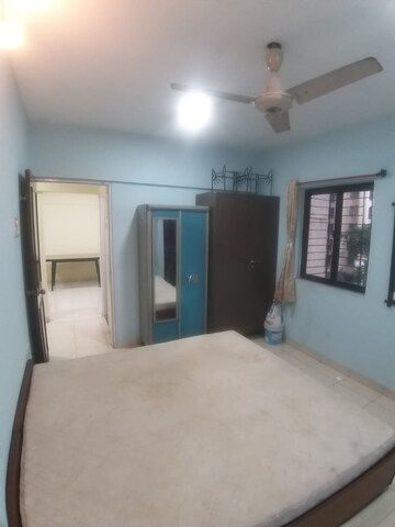 Room in 2 BHK Apartment at Planet Powai CHS, Powai – for Rent