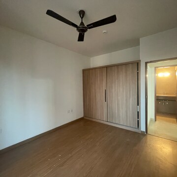 Room in 3 BHK Apartment at Godrej Meridien, Mohammad Heri Village – for Rent