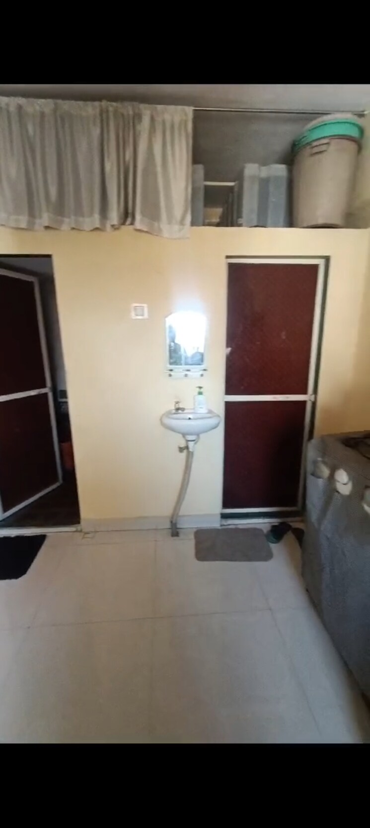 Bathroom, devakibai-sadan 1 Bedroom 450 Sq.Ft. Apartment In Balkum Pada Thane 8324679