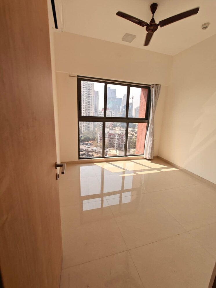 Room, sterling-heights-vasai-east 1 Bedroom 359 Sq.Ft. Apartment In Vasai East Palghar 8324710