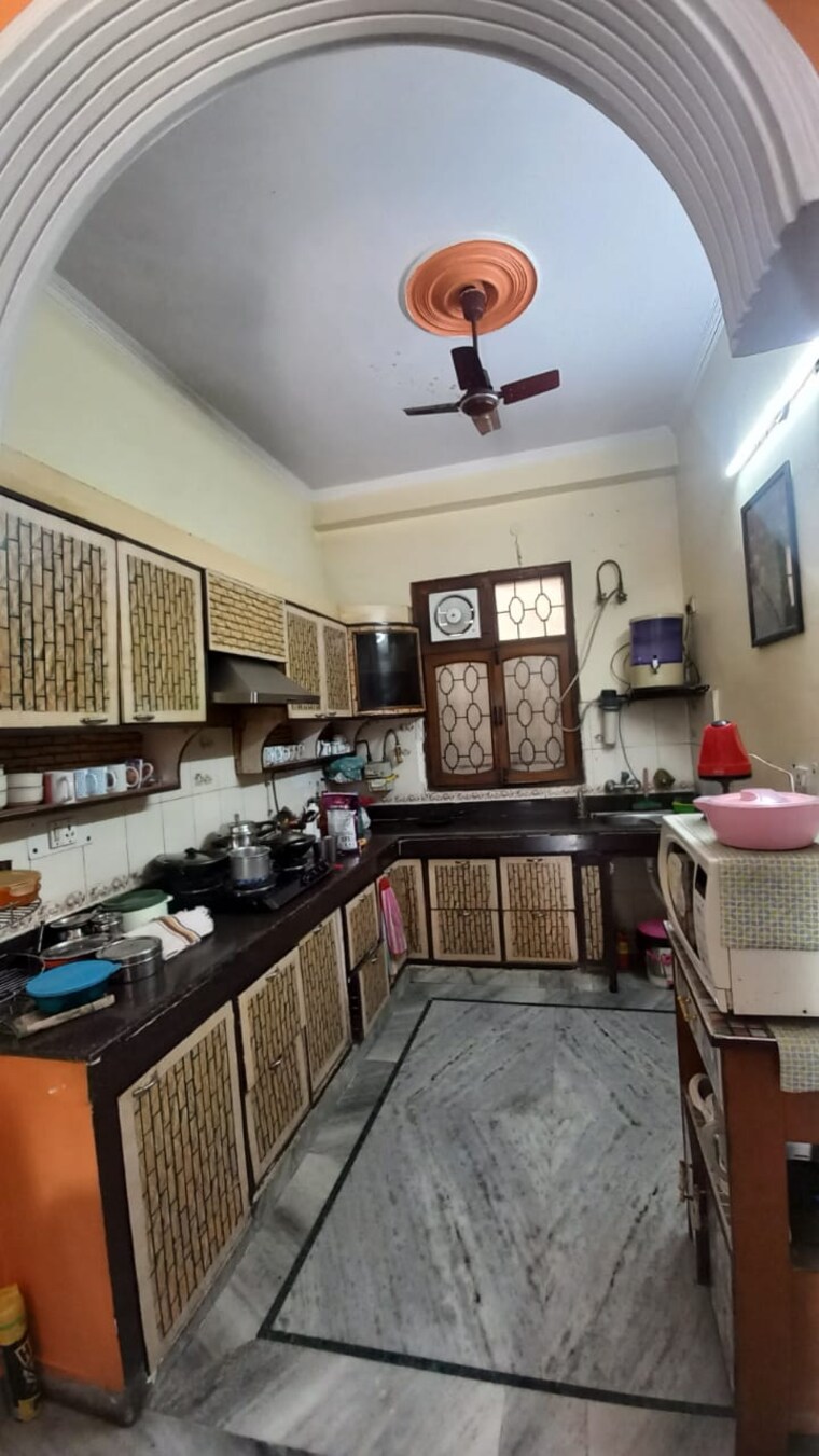 Kitchen, kavi nagar 2 Bedroom 133 Sq.Yd. Builder Floor In Kavi Nagar Ghaziabad 8324819