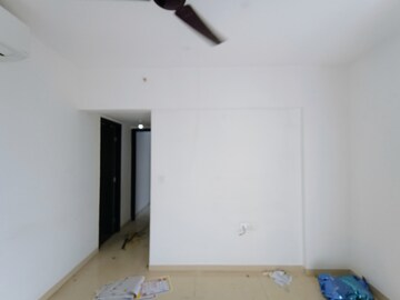 Room in 1 BHK Apartment at Lodha Palava Downtown Dombivli East, Dombivli East – for Rent