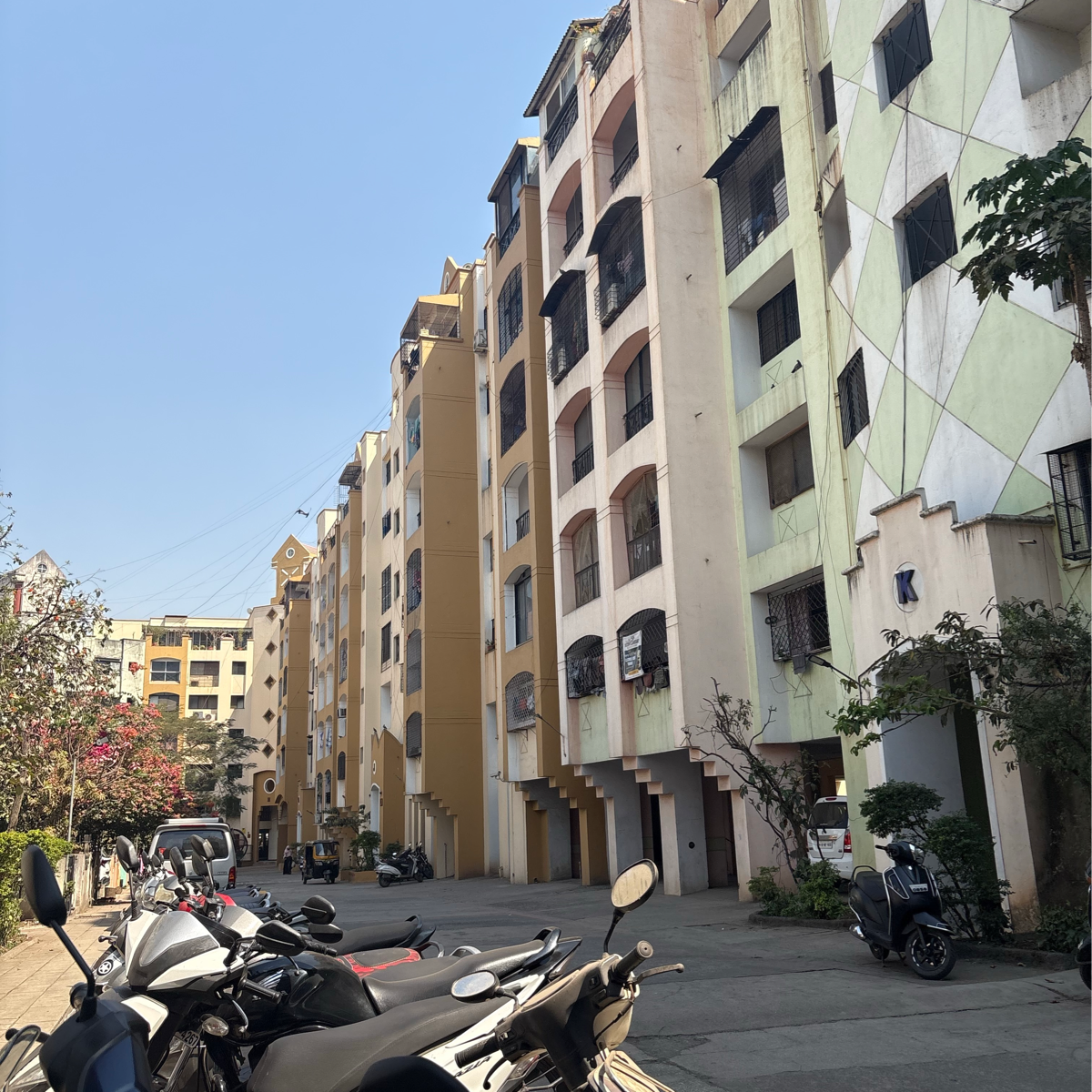 2 BHK + Extra Room Apartment For Sale in Konark Pooram