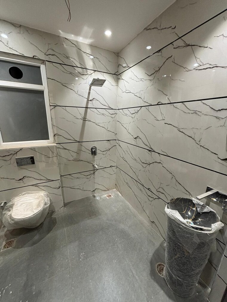  Parking, srishti-greenfield-homes 4 Bedroom 2500 Sq.Ft. Builder Floor In Green Fields Colony Faridabad 8324929