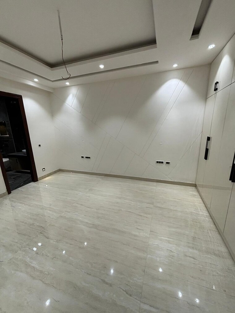 Room, srishti-greenfield-homes 4 Bedroom 2500 Sq.Ft. Builder Floor In Green Fields Colony Faridabad 8324929