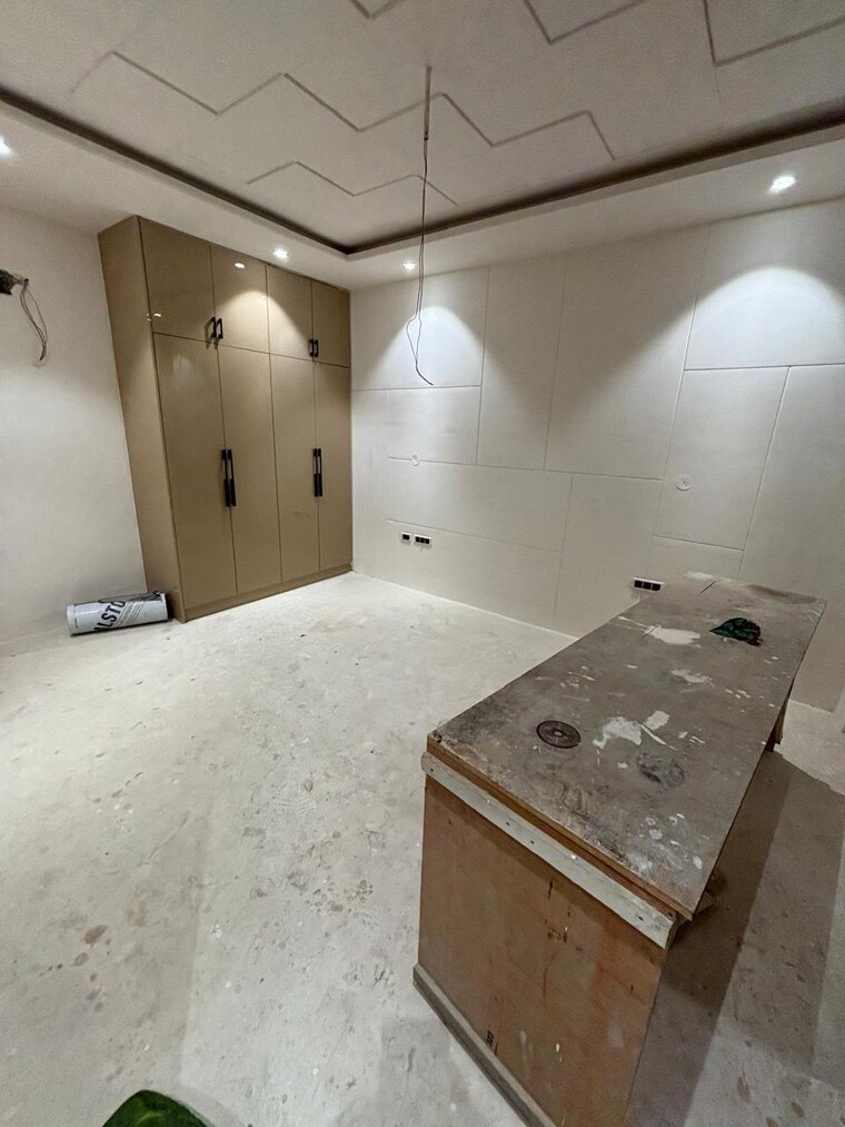 Master Bedroom, srishti-greenfield-homes 4 Bedroom 2500 Sq.Ft. Builder Floor In Green Fields Colony Faridabad 8324929