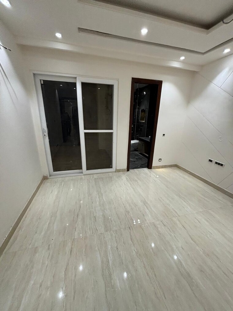 Room, srishti-greenfield-homes 4 Bedroom 2500 Sq.Ft. Builder Floor In Green Fields Colony Faridabad 8324929