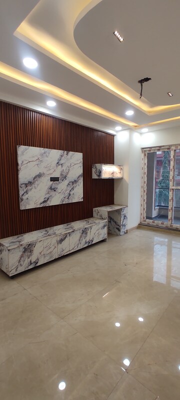 Bedroom in 4 BHK Builder Floor at Srishti Greenfield Homes, Green Fields Colony – for Sale