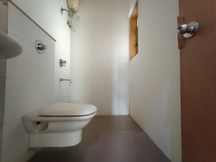 Bathroom, lodha-casa-bella 2 Bedroom 864 Sq.Ft. Apartment In Dombivli East Thane 8325042