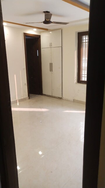 4 BHK Builder Floor For Rent in Srishti Greenfield Homes, Green Fields Colony