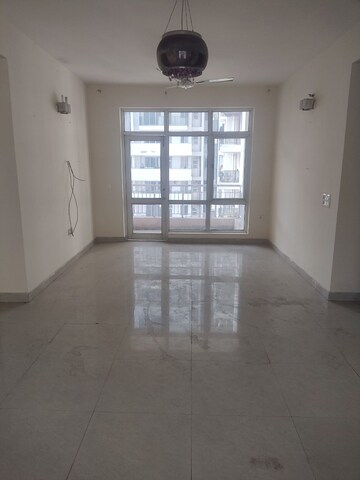 3 BHK Apartment For Rent in Omaxe Hills Sector 43 Faridabad  8325133