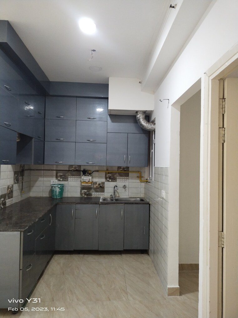 Kitchen, mahagun-mywoods 3 Bedroom 1545 Sq.Ft. Apartment In Sector 16c Greater Noida Greater Noida 8325235