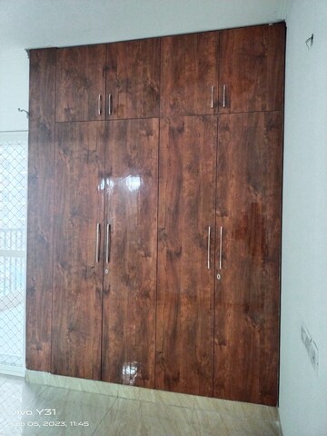 Furnished Amenities in 3 BHK Apartment at Mahagun Mywoods, Sector 16c Greater Noida – for Sale
