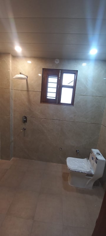 Bathroom in 3 BHK Builder Floor at Shastri Nagar – for Sale