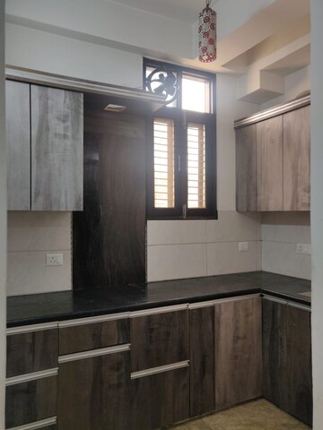 Kitchen in 2 BHK Builder Floor at Niti Khand I – for Rent