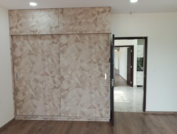 Room in 3 BHK Apartment at Bollineni Bion, Kothaguda – for Rent