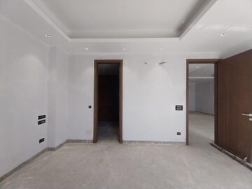Building Lobby in 4 BHK Builder Floor at Greater Kailash I – for Sale