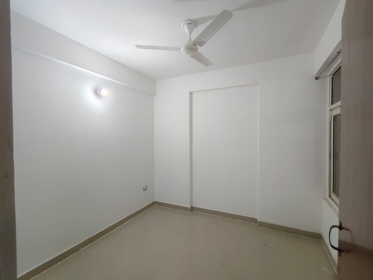 Room, mrg-the-balcony 2 Bedroom 645 Sq.Ft. Apartment In Sector 93 Gurgaon 8325545