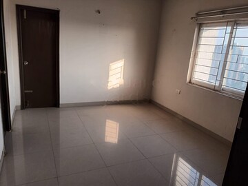Room in 3 BHK Apartment at Ramky Towers, Gachibowli – for Rent