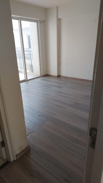 3 BHK Apartment For Sale in Cosmos Express 99, Sector 99