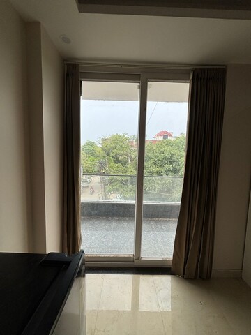 Room in 1 RK Builder Floor at Housing Board Colony Sector 17, Sector 17a – for Rent