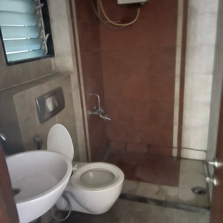 Bathroom, kukreja-heritage 2 Bedroom 1100 Sq.Ft. Apartment In Dhanori Pune 8325613