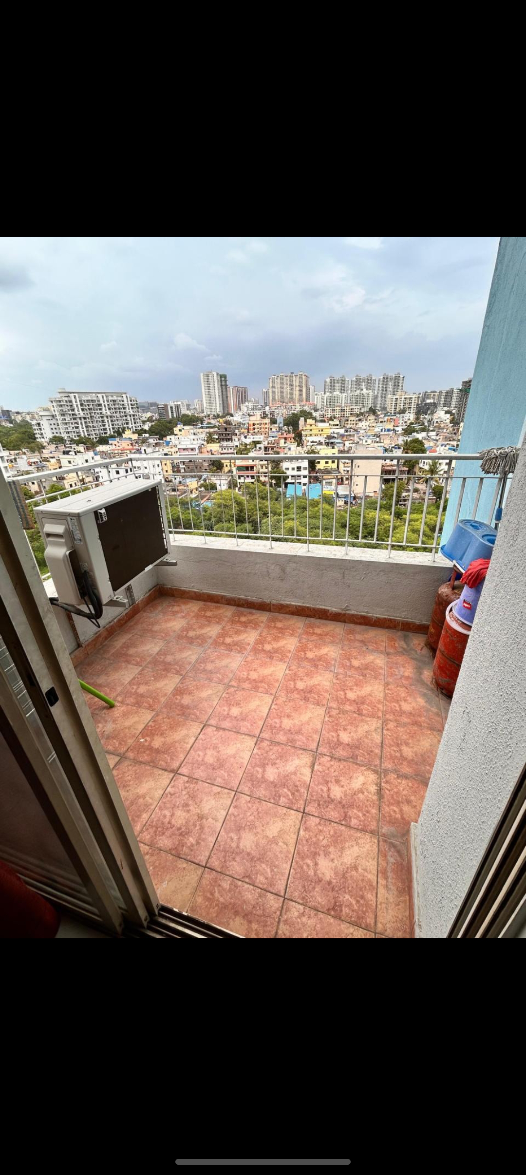 2 BHK Apartment For Sale in Kumar Primavera