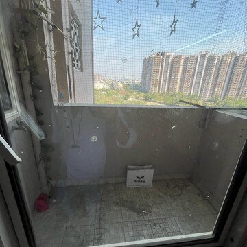 Kitchen in 3 BHK Apartment at Supertech Cape Town, Sector 74 – for Rent