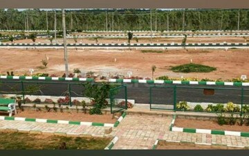 Plot For Sale in Varthur
