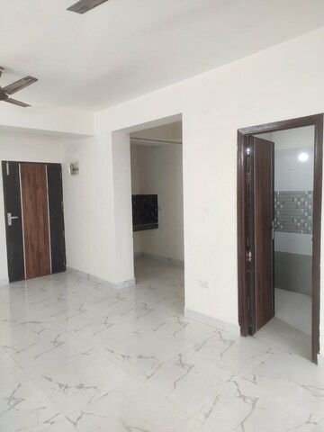 Room in 2 BHK Apartment at Raj Nagar Extension – for Rent