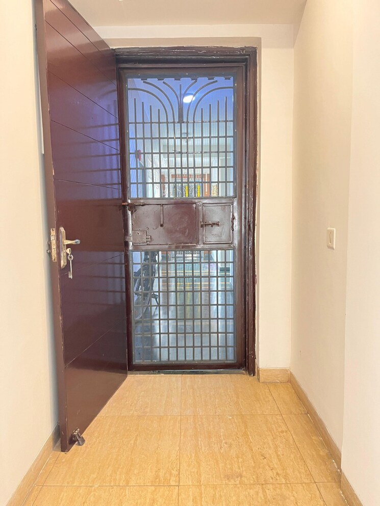 Room, mehul nagar society 2 Bedroom 1430 Sq.Ft. Builder Floor In Mehul Nagar Society Jamnagar 8325743