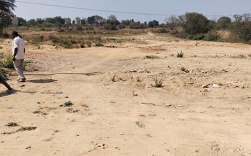 Plot For Sale in Kalwara